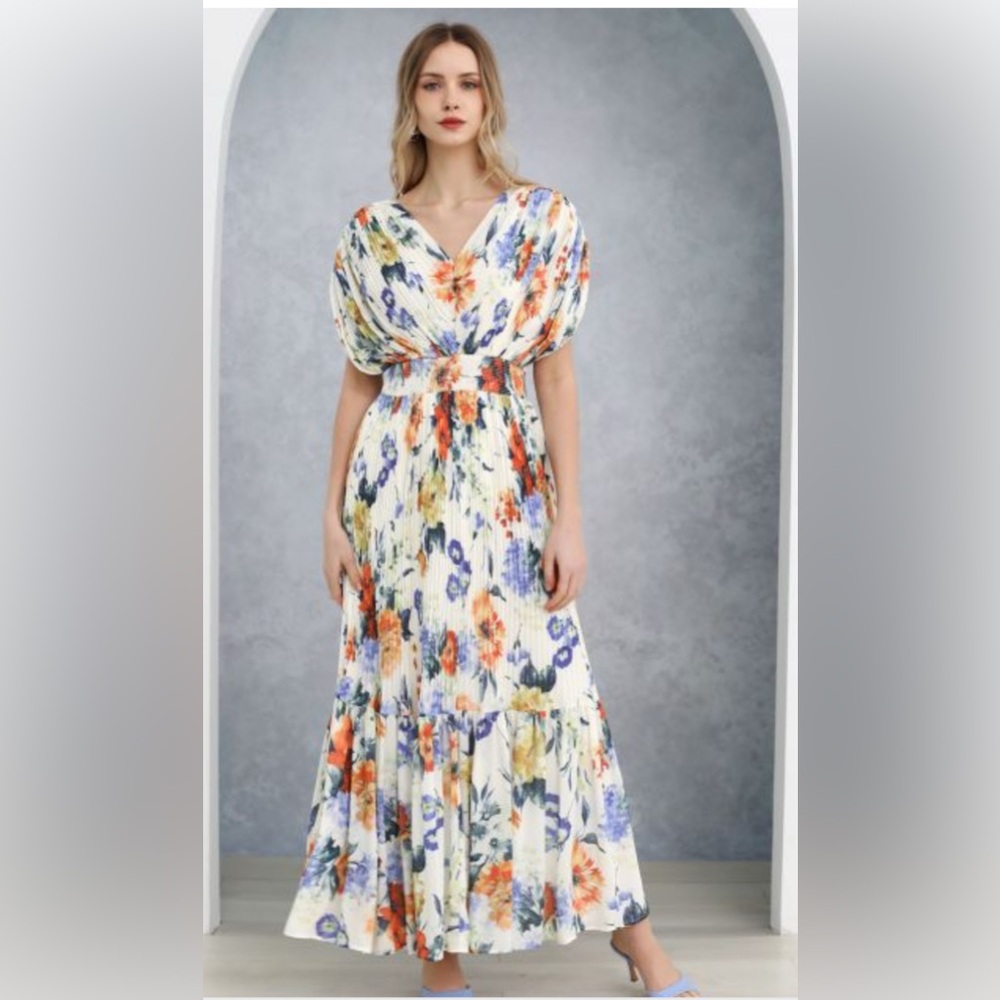 Floral Pleated Maxi Dress